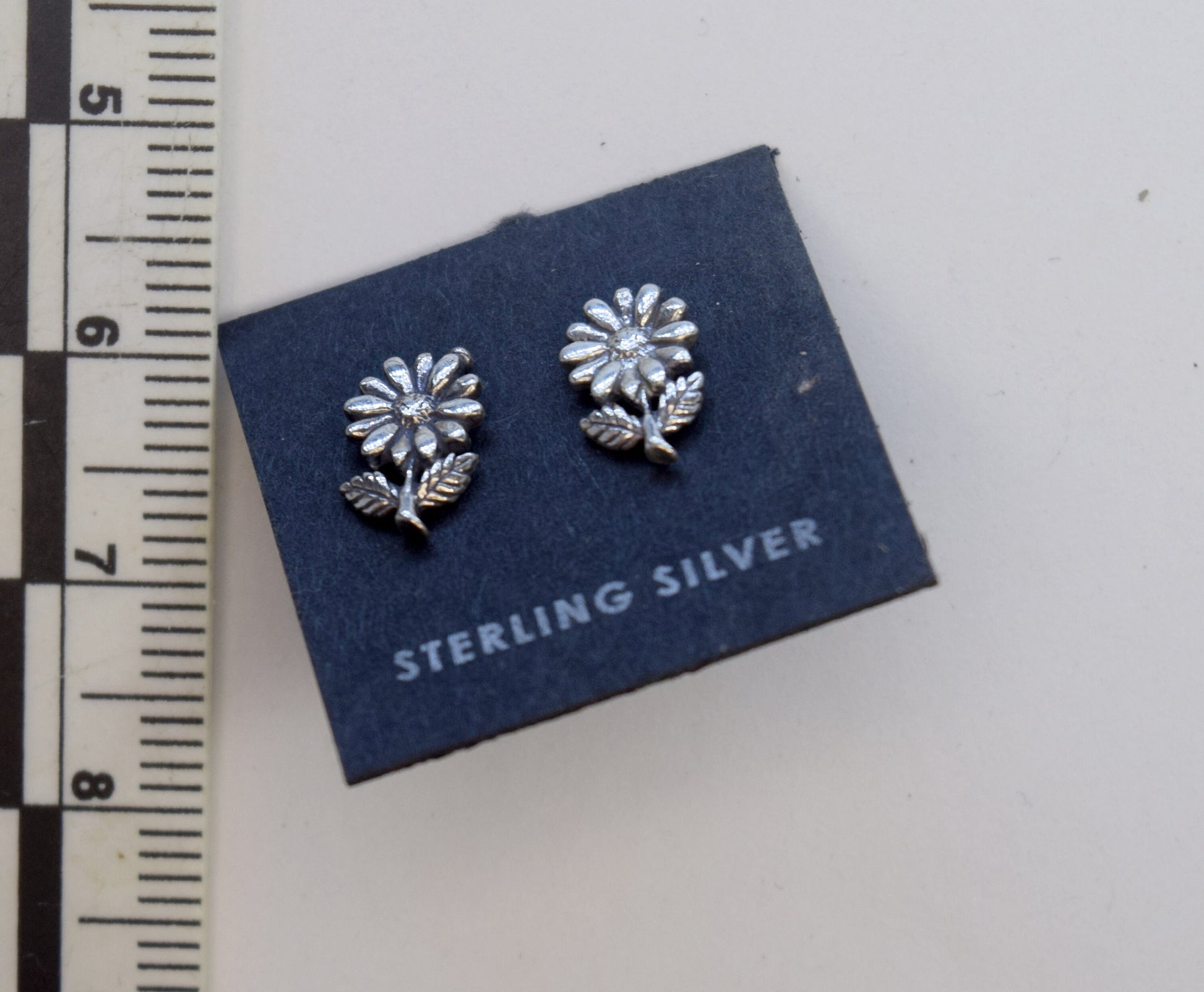 Daisy Earrings Flower Earrings Sterling Silver Stud Earrings 9 mm high